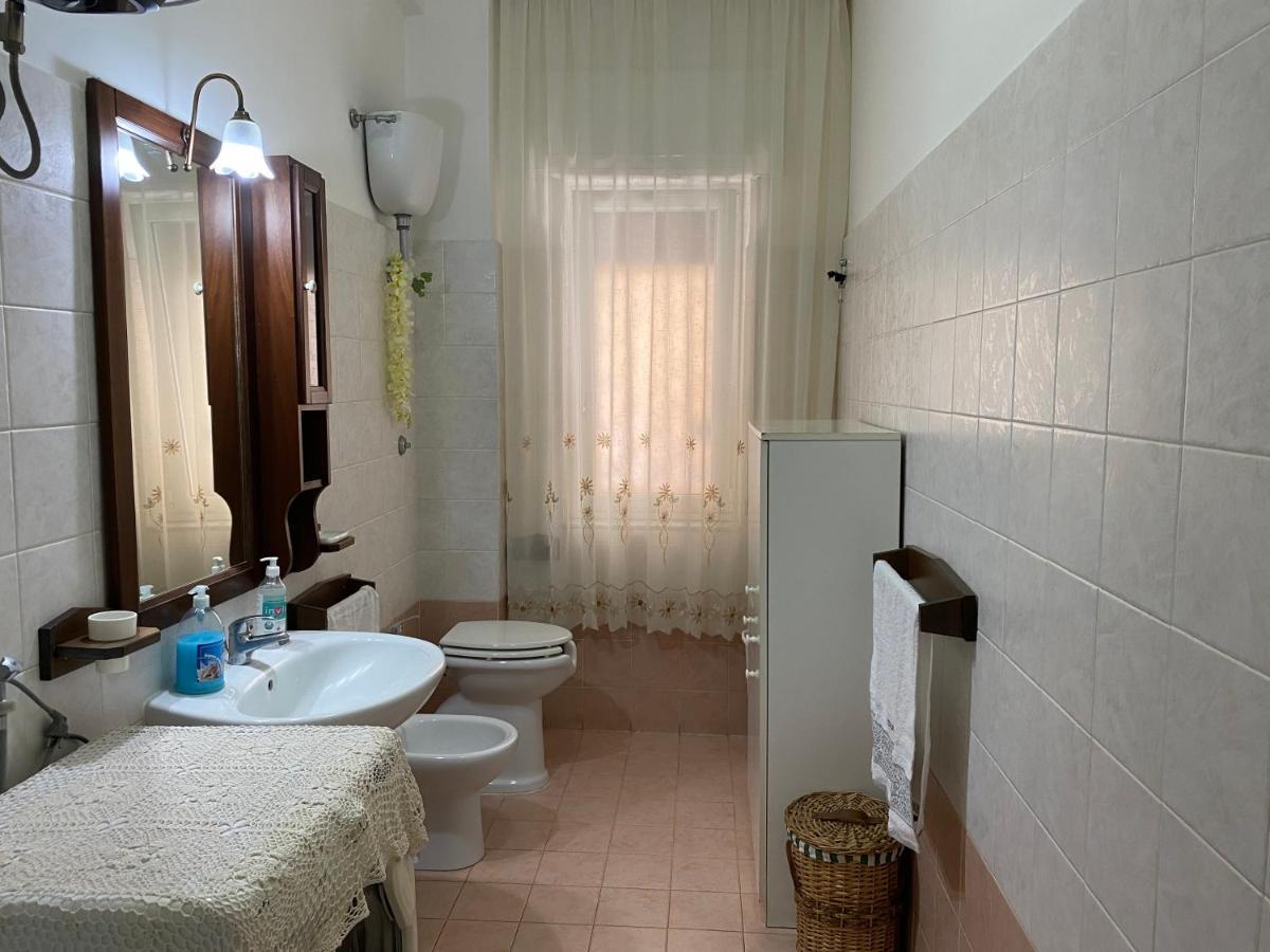 Casa Tiberio Lägenhet Torre del Greco Exteriör bild