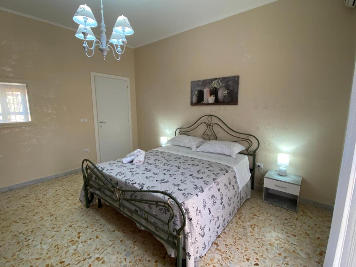 Casa Tiberio Lägenhet Torre del Greco Exteriör bild